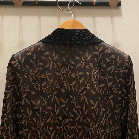 Luxury Designer Black Satin Coat, Blazer | Velvet Trim Pockets Lined, 10/12 M/L - Picture 5 of 9